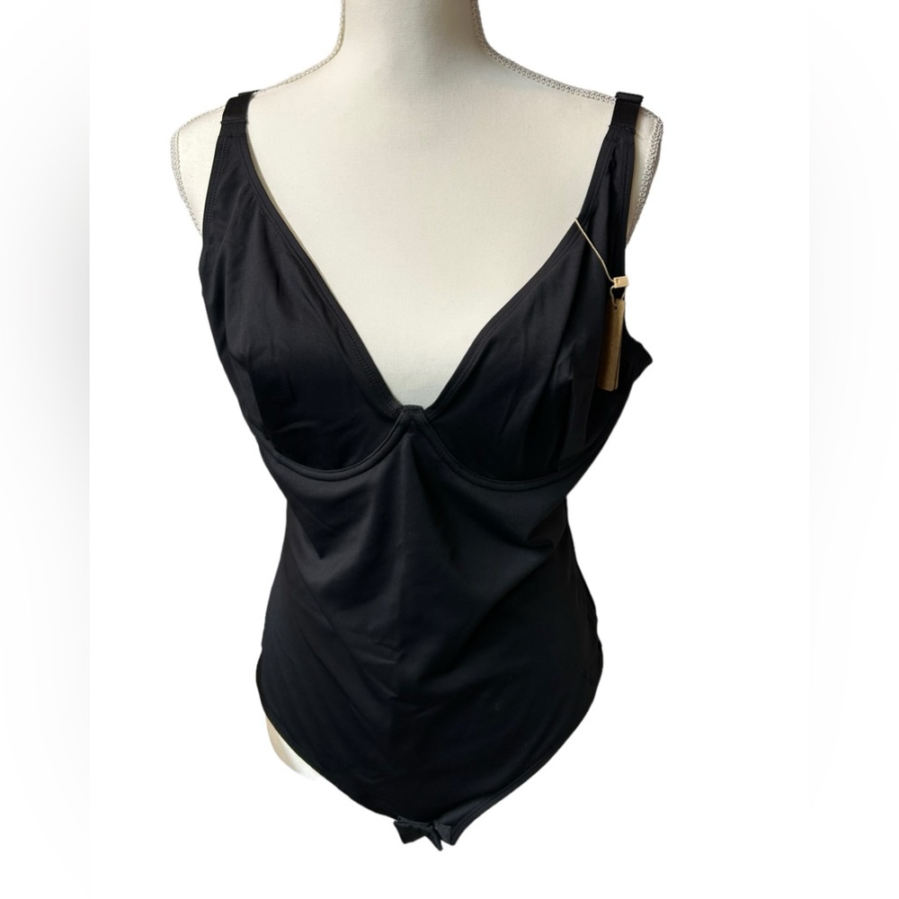 SHAPELLX black plus size 3XL AirSlim Body Contour Thong Bodysuit w underwire NWT